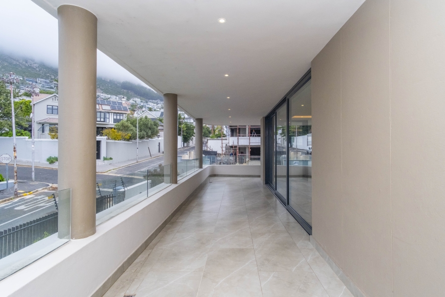 To Let 2 Bedroom Property for Rent in Fresnaye Western Cape